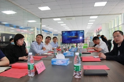 線上開題 線下解題 汶上縣首家軟件開發企業博士后開題報告評審會順利召開